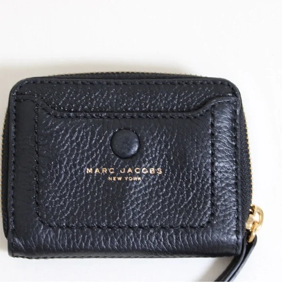 !!SUMMER SALE!! Marc Jacobs Black Textured Wallet with Gold Details - Picture 1 of 5